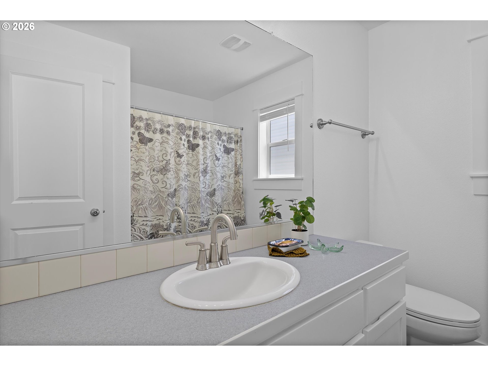 19257 Oak Avenue Sandy, OR 97055 - Photo 29 of 40 Bathroom