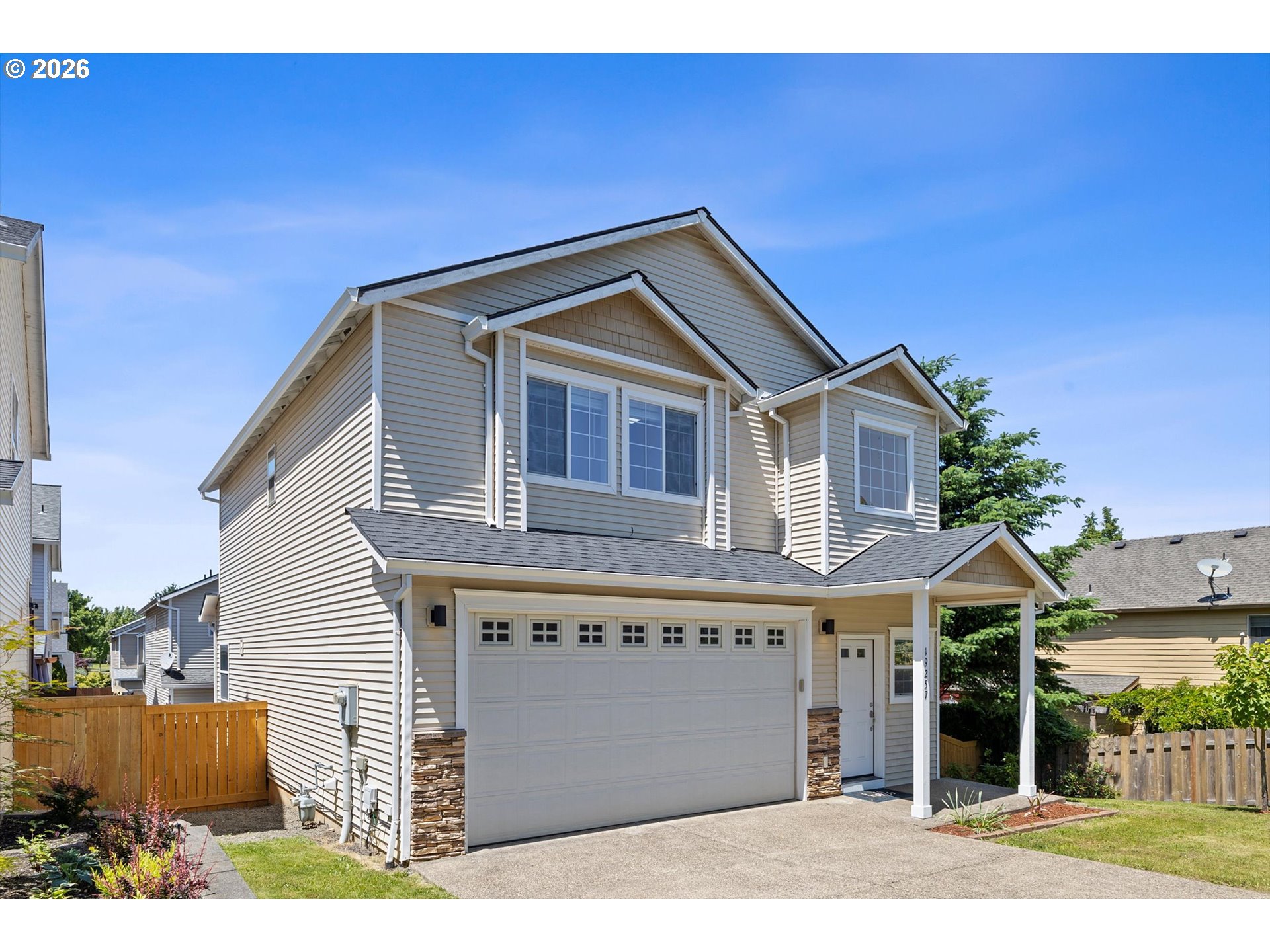 19257 Oak Avenue Sandy, OR 97055 - Photo 3 of 40 Exterior