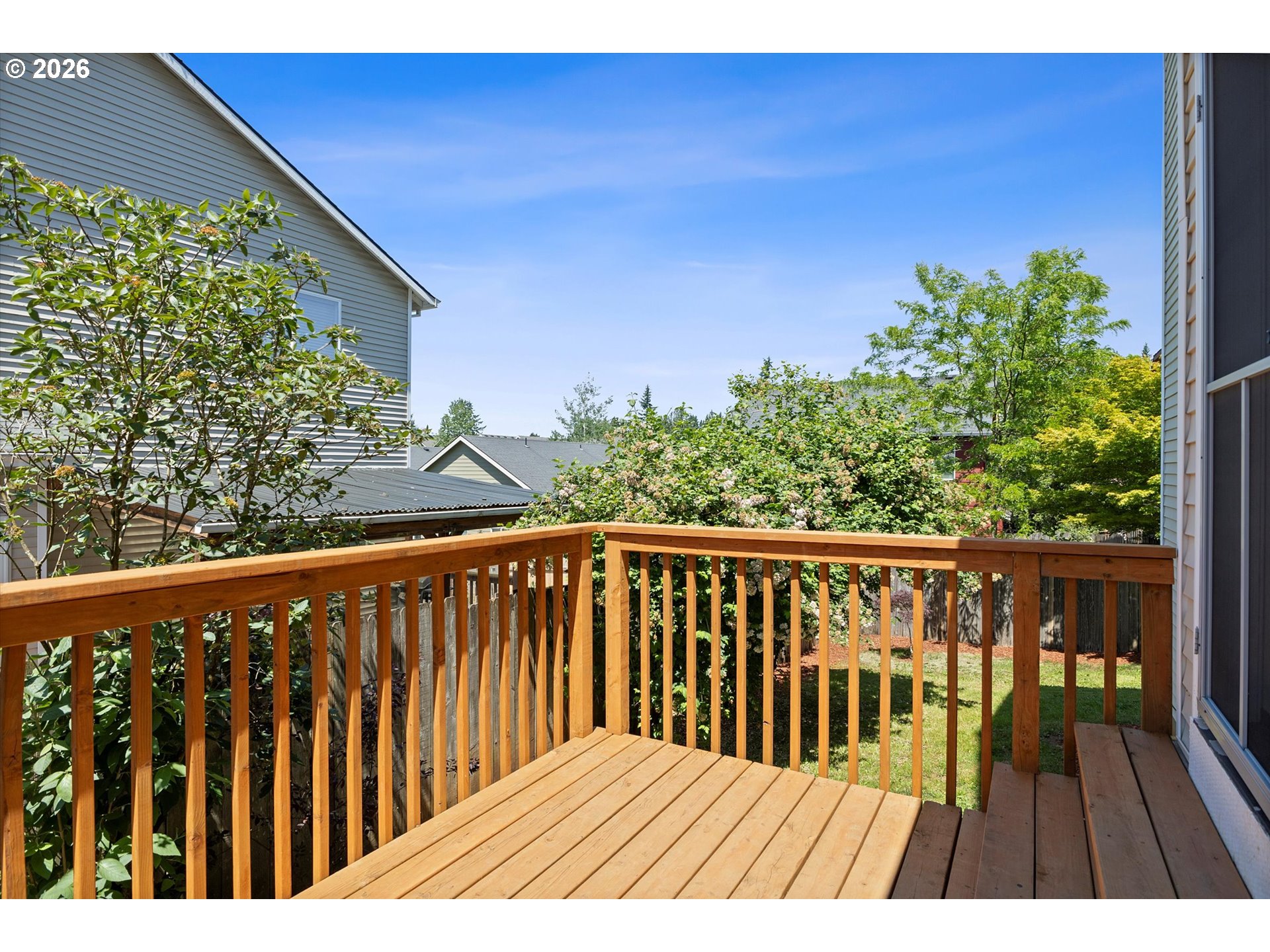 19257 Oak Avenue Sandy, OR 97055 - Photo 34 of 40 Deck