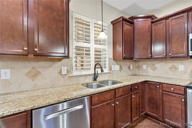 $495,000 | 577 Sea Mist Drive, Sanford, NC 27332