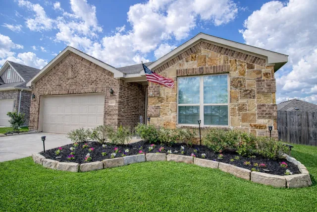 $309,000 | 4610 Monarch Bend Lane, Rosenberg, TX 77469