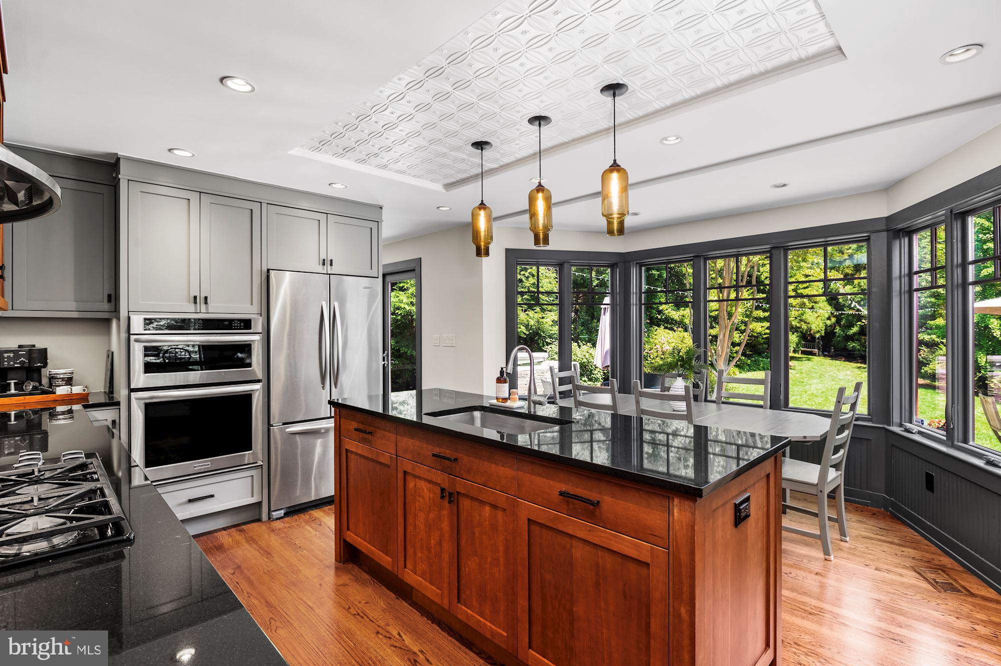 7505 Exeter Road Bethesda, MD 20814 - Photo 10 of 33 Main Level - Gourmet Chef's Kitchen