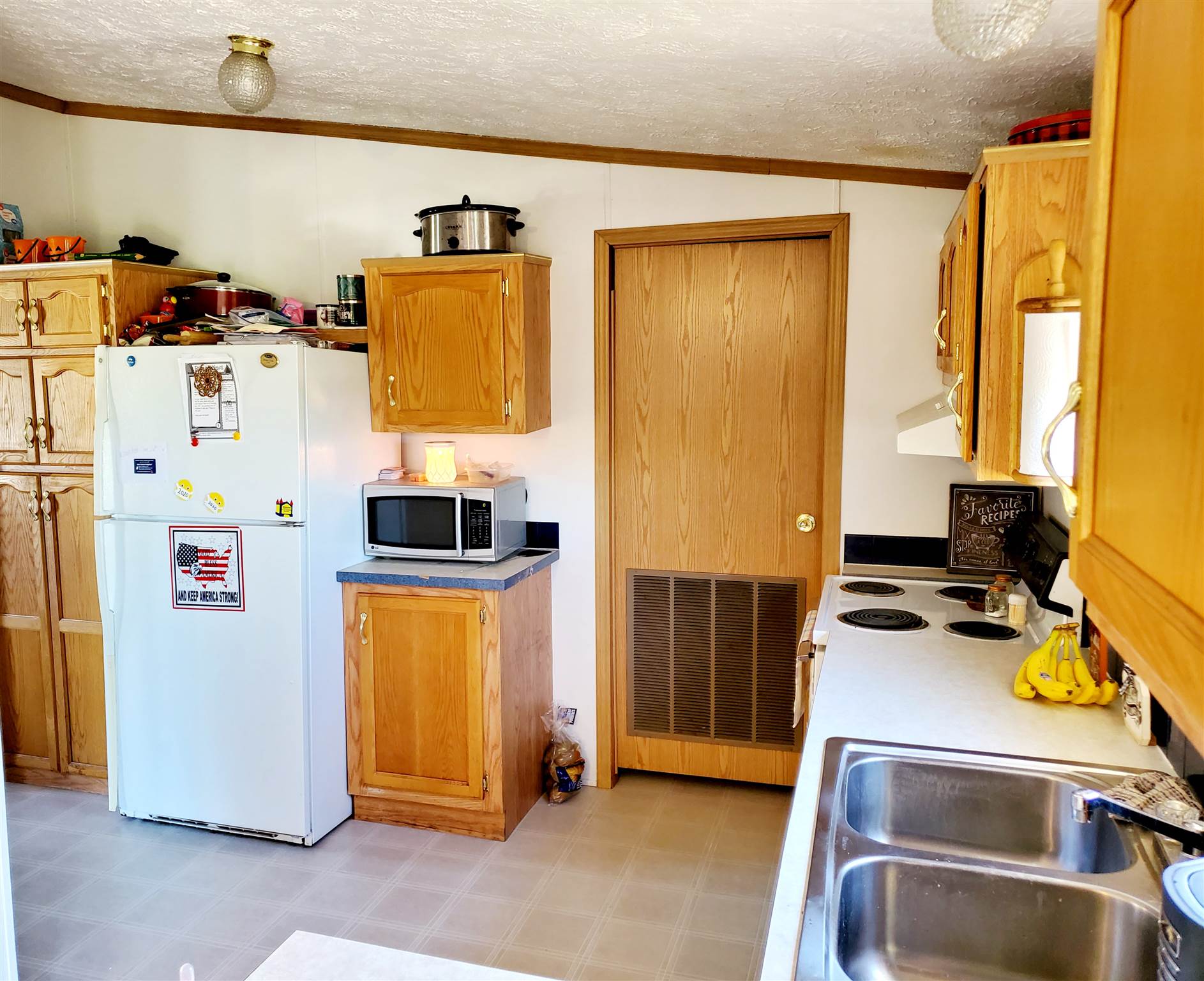 19643 Muckshaw Road Argos, IN 46501 - Photo 5 of 16