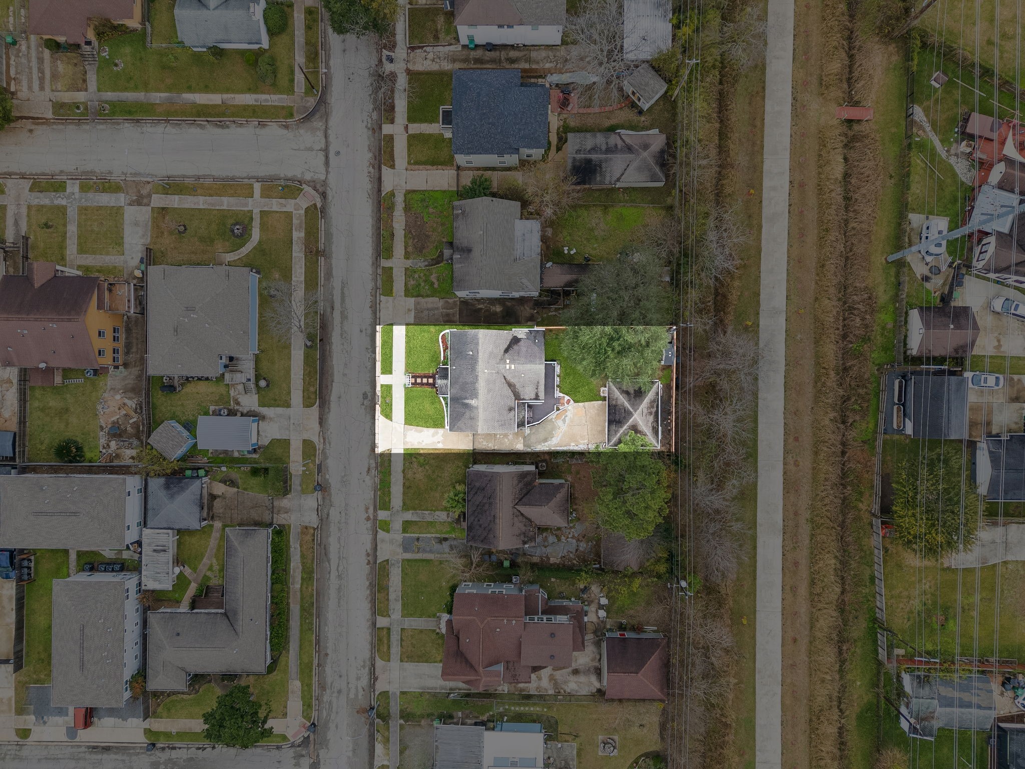 5309 Palmer Street Houston, TX 77004 - Photo 40 of 42 a view of entryway