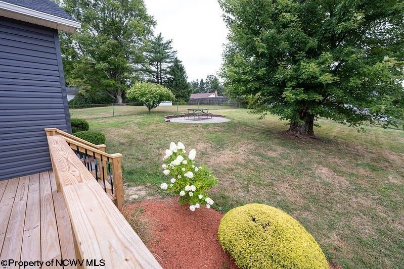 1613 Clifton Road Fairmont, WV 26554 - Photo 8 of 44 Gallery Image 8