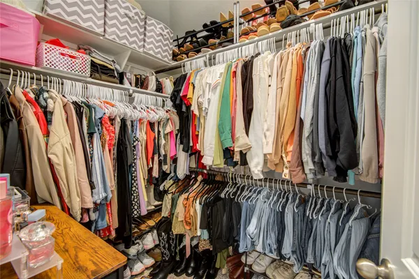 $300,000 | 5346 Sunny Ray Drive, Katy, TX 77493