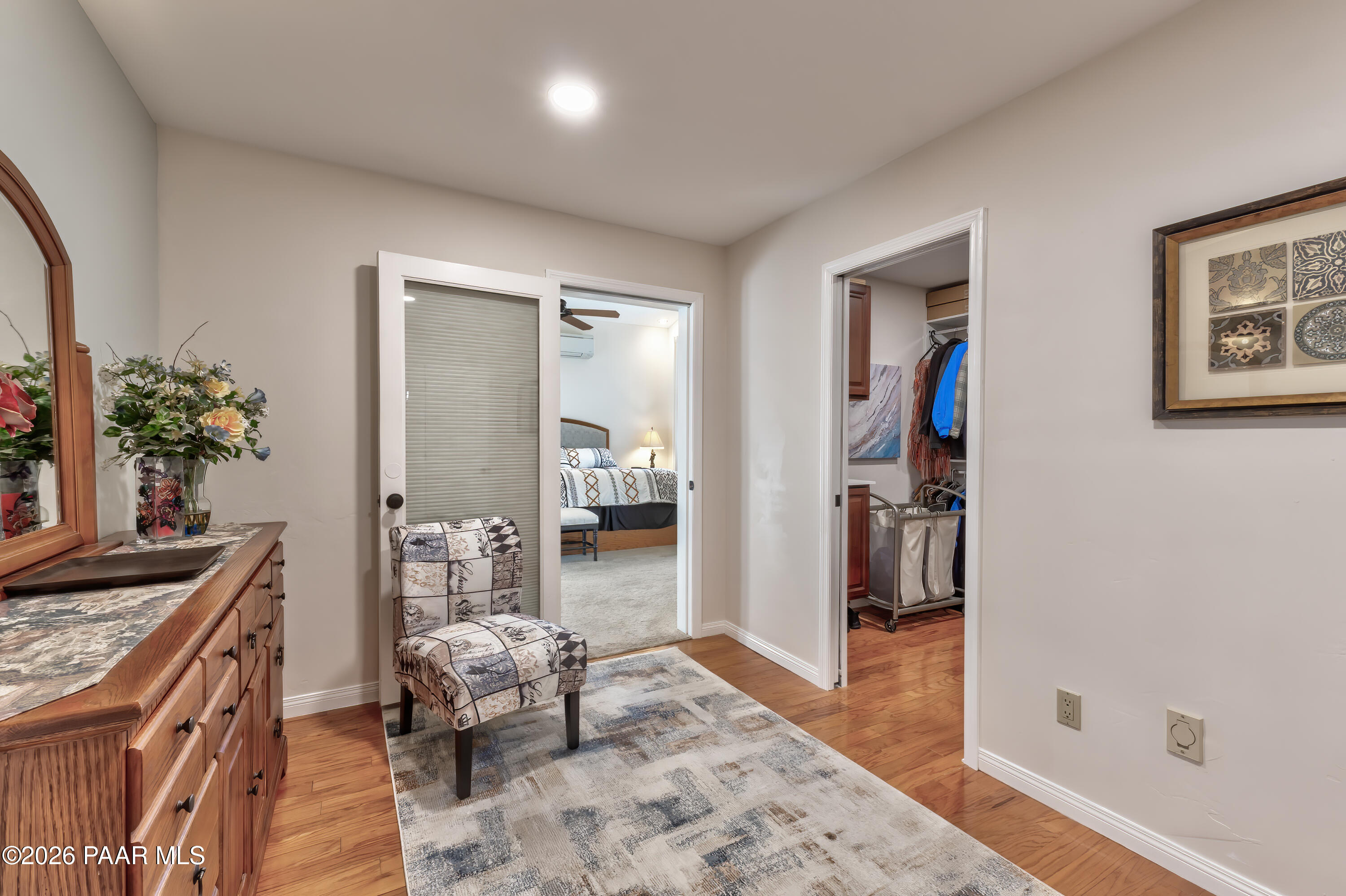 2405 North Williamson Valley Road Prescott, AZ 86305 - Photo 31 of 79 a living room with furniture and a potted plant
