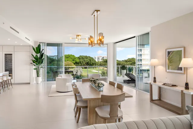 $6,936,000 | 220 Southeast Mizner Boulevard, Unit 223, Boca Raton, FL 33432
