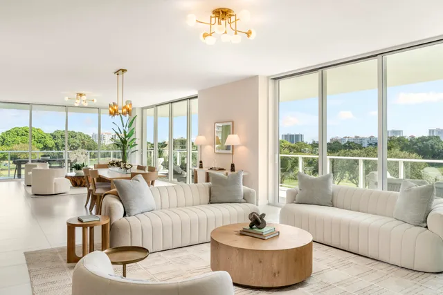 $6,936,000 | 220 Southeast Mizner Boulevard, Unit 223, Boca Raton, FL 33432