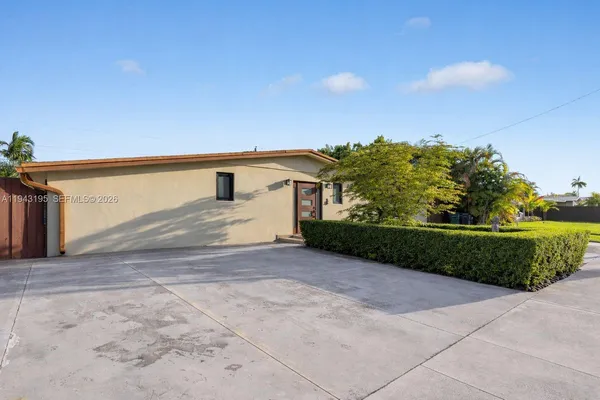 $795,000 | 8840 Southwest 50th Terrace, Miami, FL 33165