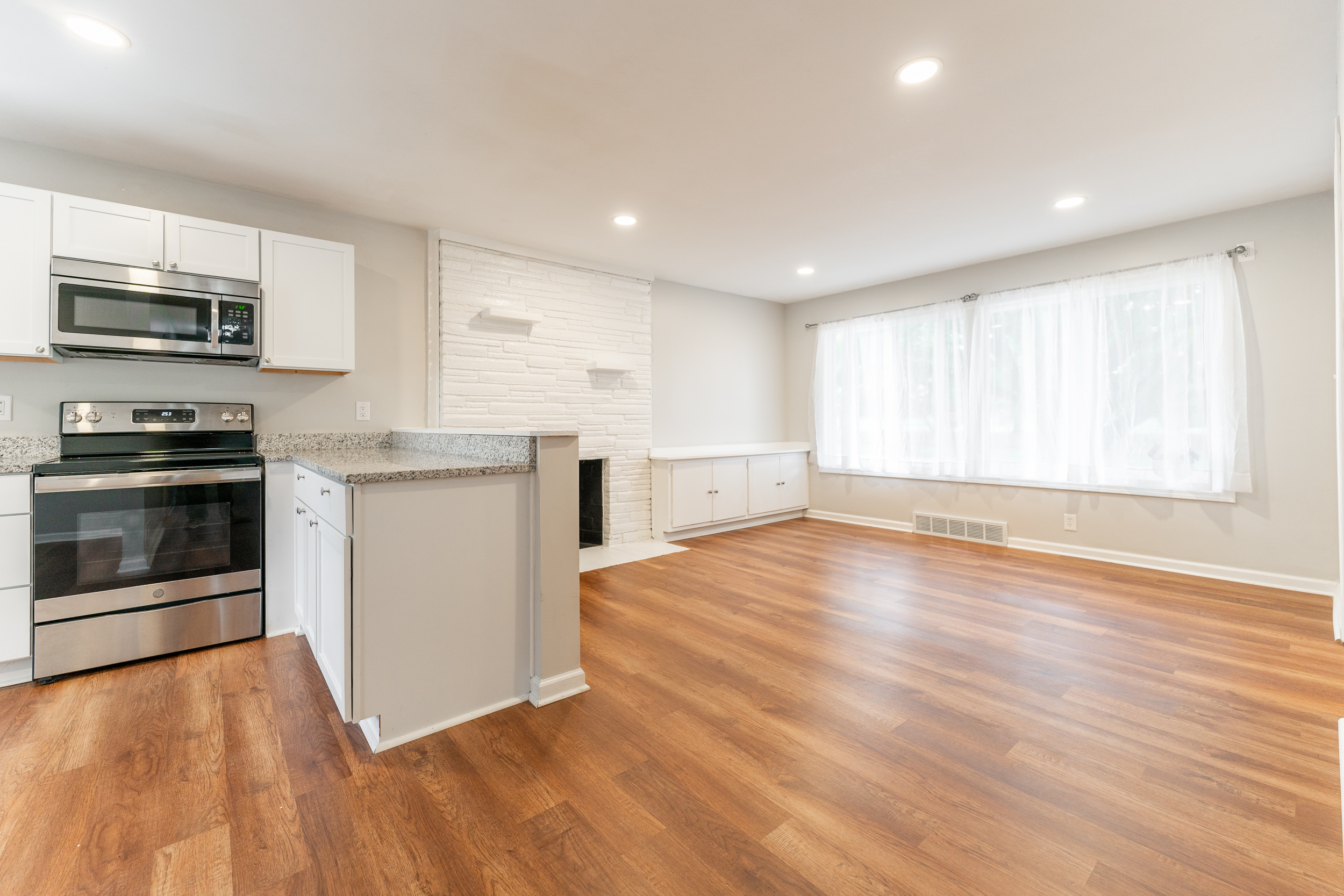 3901 Clarendon Road Indianapolis, IN 46208 - Photo 4 of 36