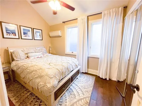 $2,350 | 936 Conti Street, Unit 11, New Orleans, LA 70112
