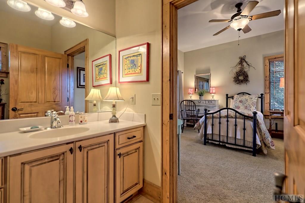 756 Trillium Ridge Road, Unit 202 Cullowhee, NC 28723 - Photo 31 of 34 Gallery Image 31