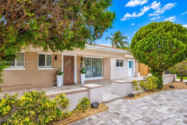 $14,000 | 1960 Coral Reef Drive, Lauderdale-by-the-Sea, FL 33062