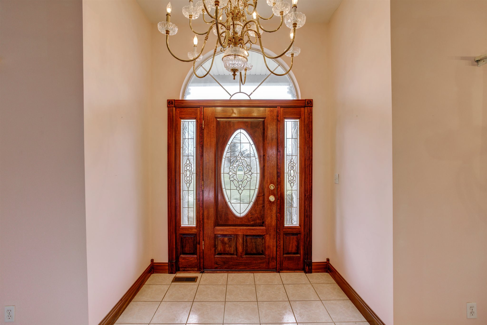 15215 Old State Road Evansville, IN 47725 - Photo 7 of 32 Gallery Image 7