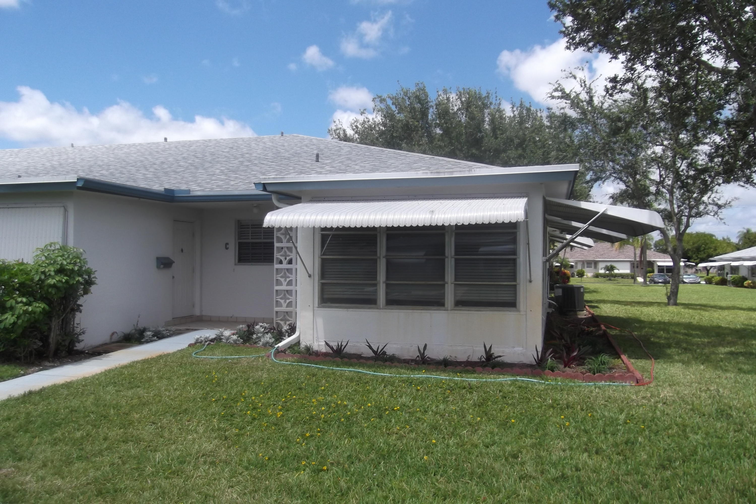 1222 South Drive Way, Unit D Delray Beach, FL 33445 - Photo 1 of 19 Front Elevation