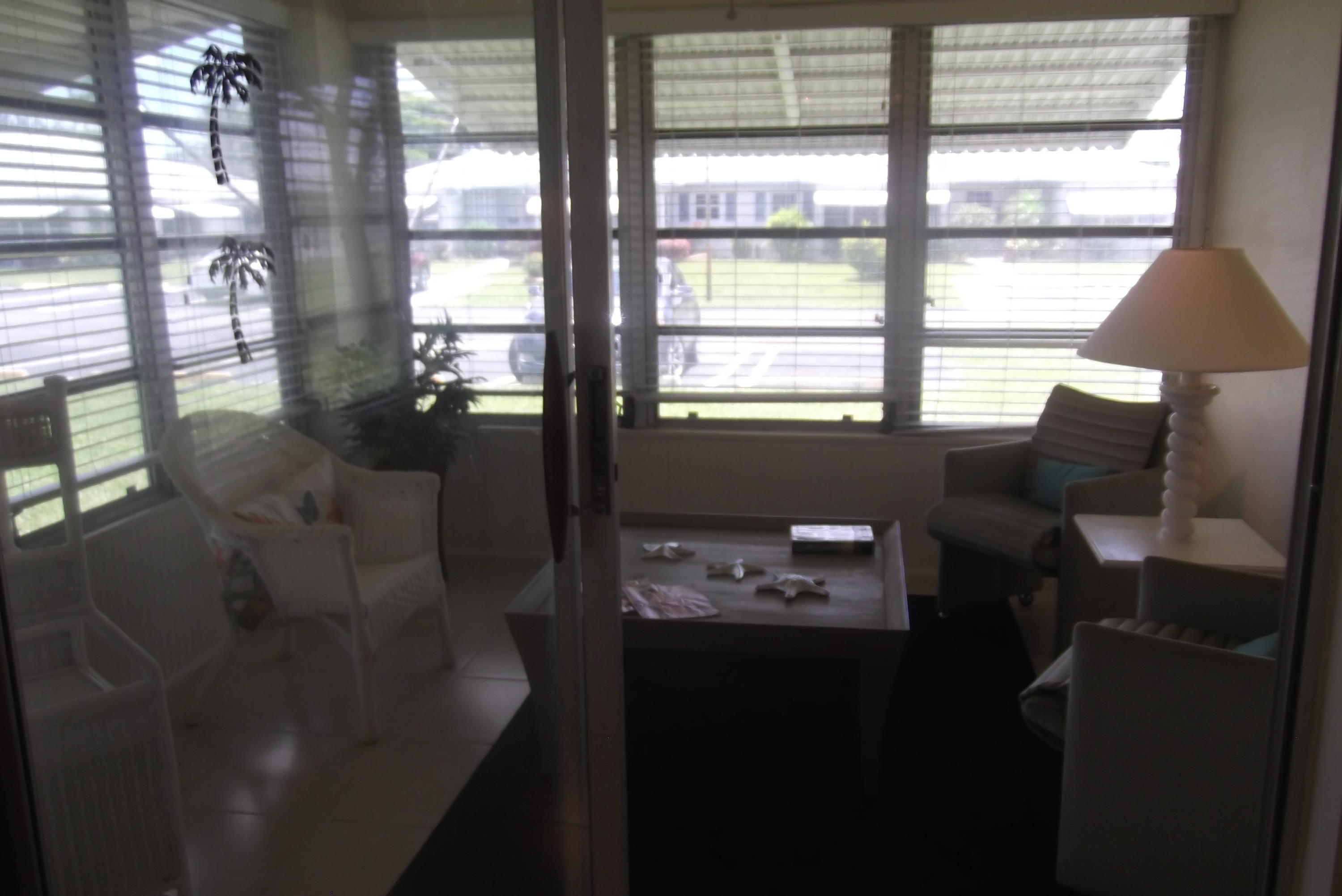 1222 South Drive Way, Unit D Delray Beach, FL 33445 - Photo 4 of 19 Florida Rm