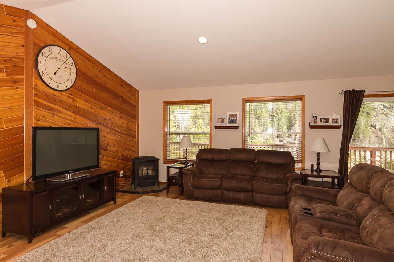 517 Crown Ridge Way Colville, WA 99114 - Photo 5 of 18