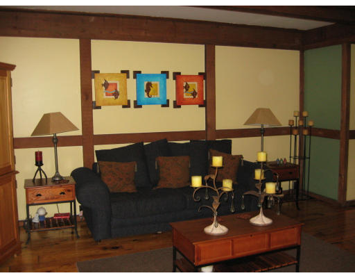 12 Pine Grove, Unit 12 Amherst, MA 01002 - Photo 4 of 18
