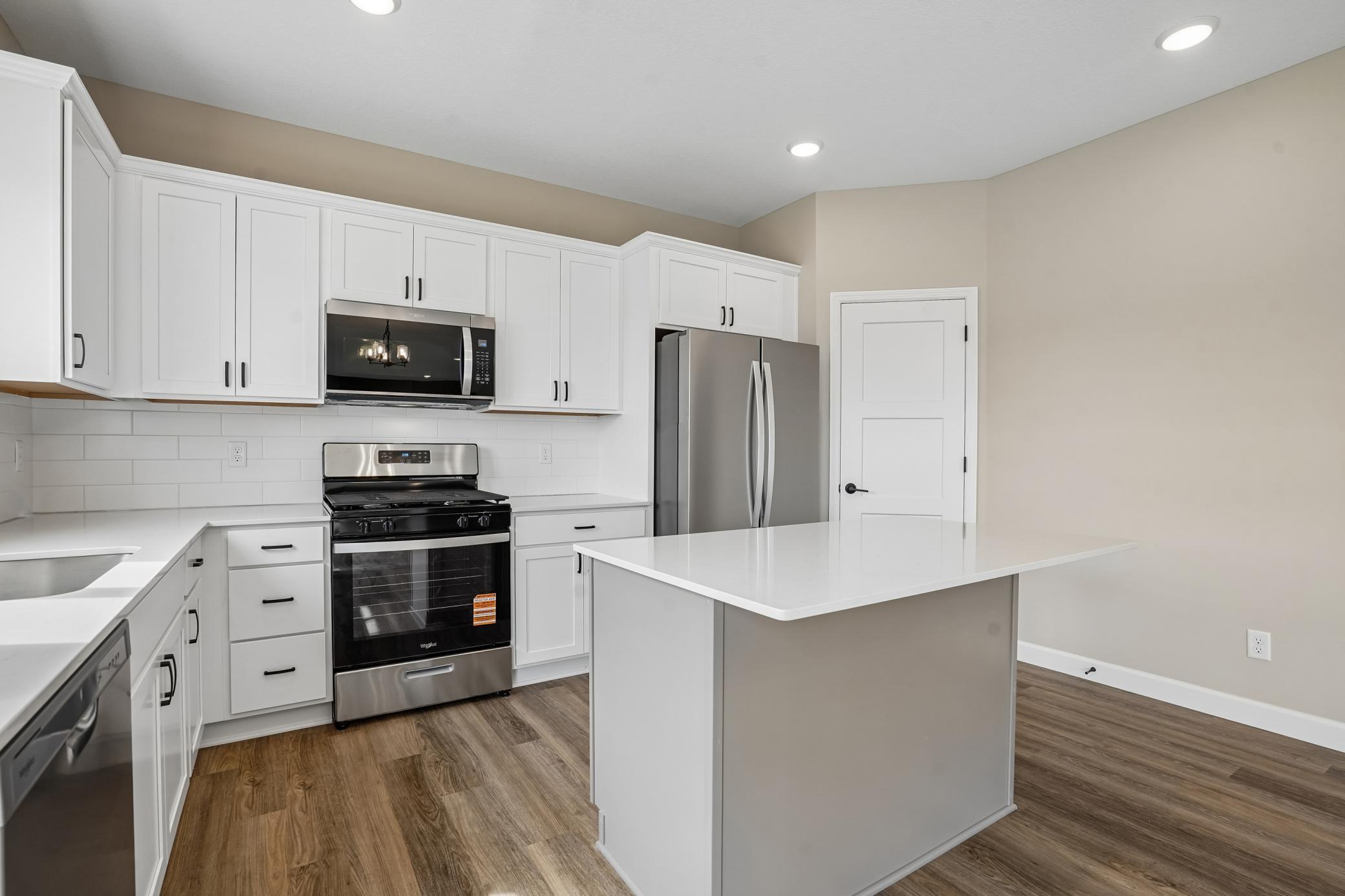 849 Walnut Grove Lane Hanover, MN 55341 - Photo 3 of 22 Gallery Image 3