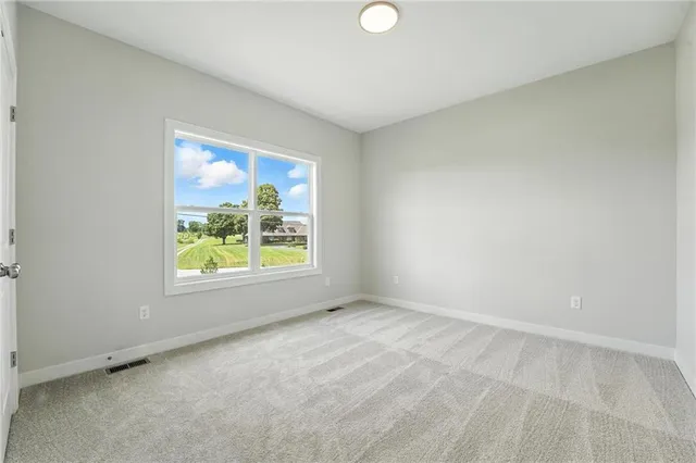 $584,950 | 1937 Southwest Hightown Drive, Lee's Summit, MO 64082