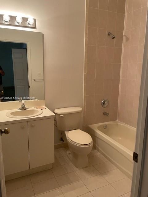 Oasis Homestead, FL 33033 - Photo 17 of 37 a bathroom with a sink toilet and shower