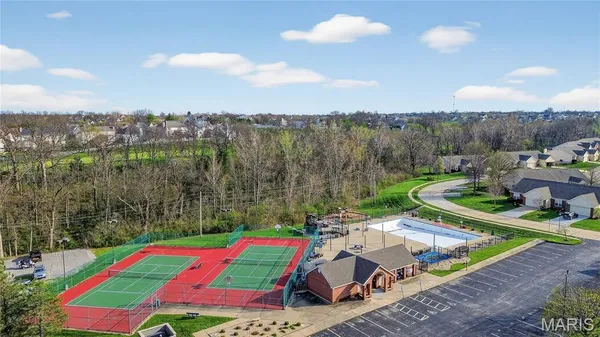 $350,000 | 32 Turtle Creek Villas Drive, Unit 8L, O'Fallon, MO 63366