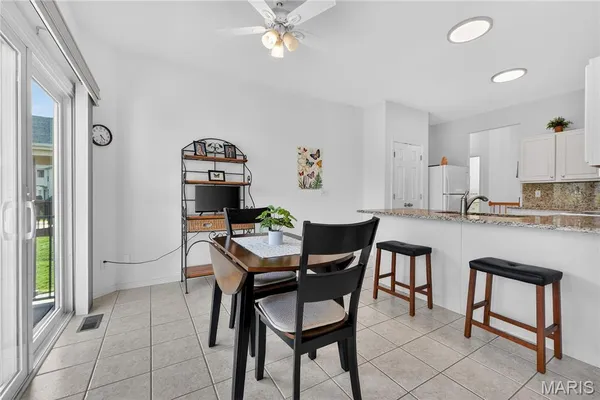 $350,000 | 32 Turtle Creek Villas Drive, Unit 8L, O'Fallon, MO 63366