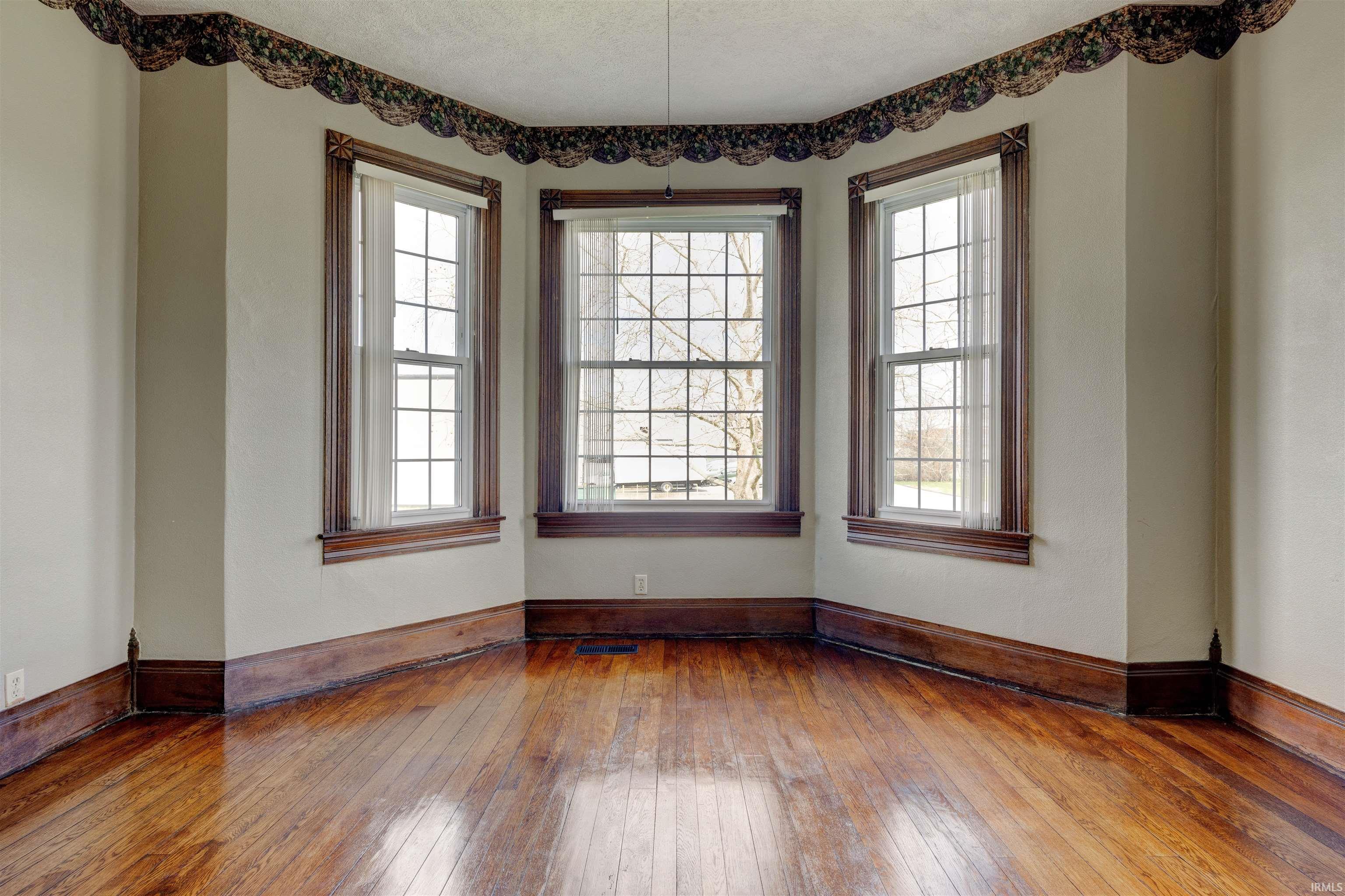 203 West 3rd Street Ferdinand, IN 47532 - Photo 6 of 34