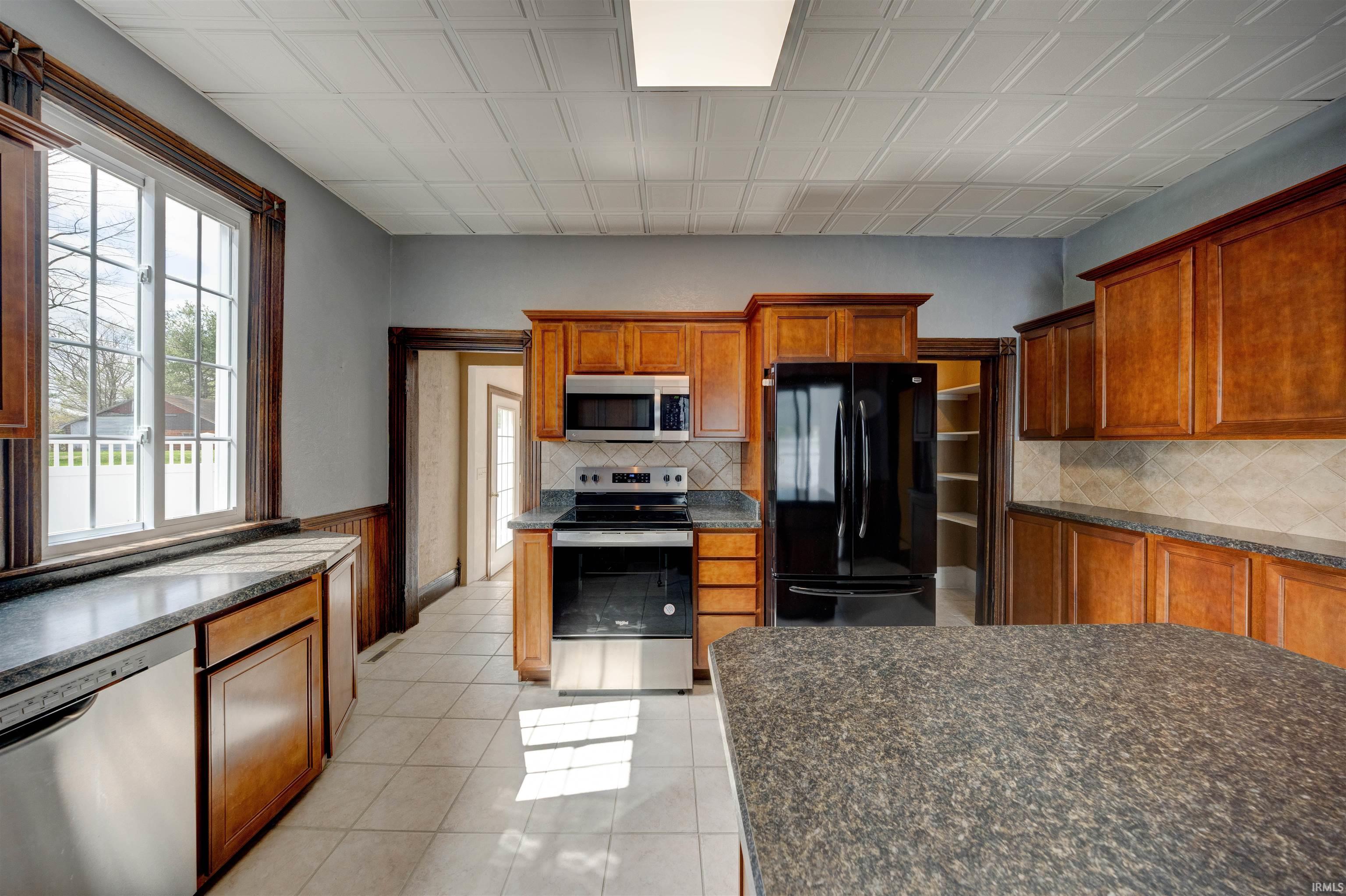 203 West 3rd Street Ferdinand, IN 47532 - Photo 10 of 34