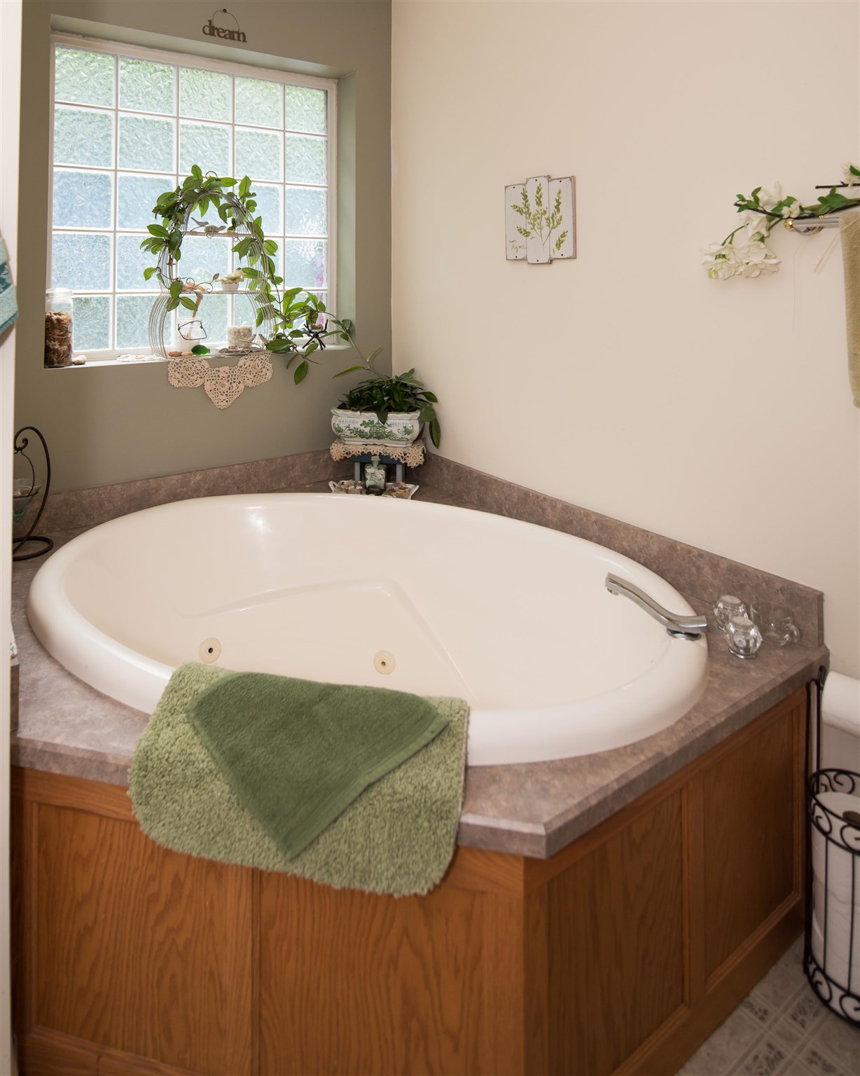 13 Pike Brook Road Brookfield, NH 03872 - Photo 19 of 36