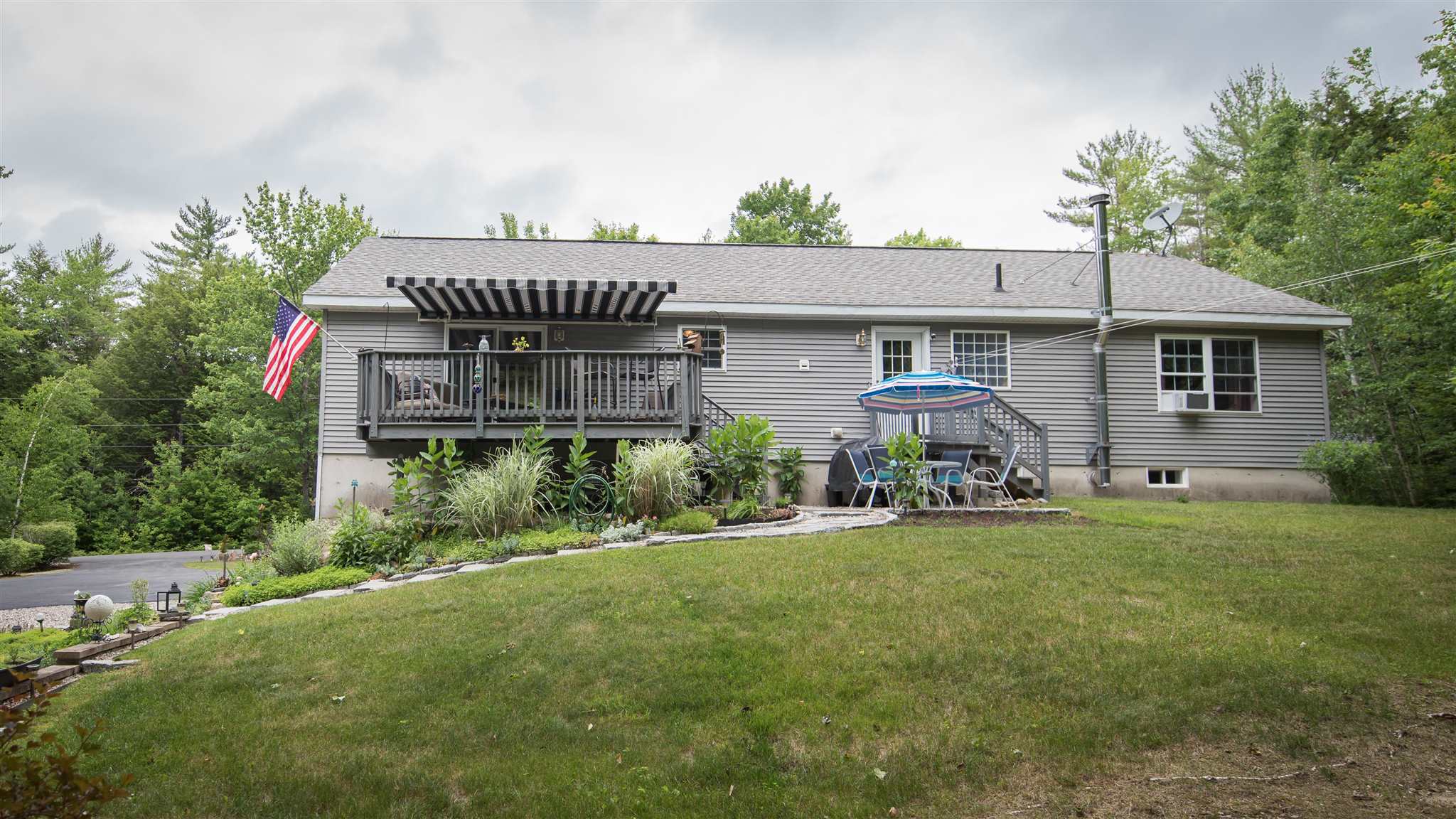 13 Pike Brook Road Brookfield, NH 03872 - Photo 3 of 36