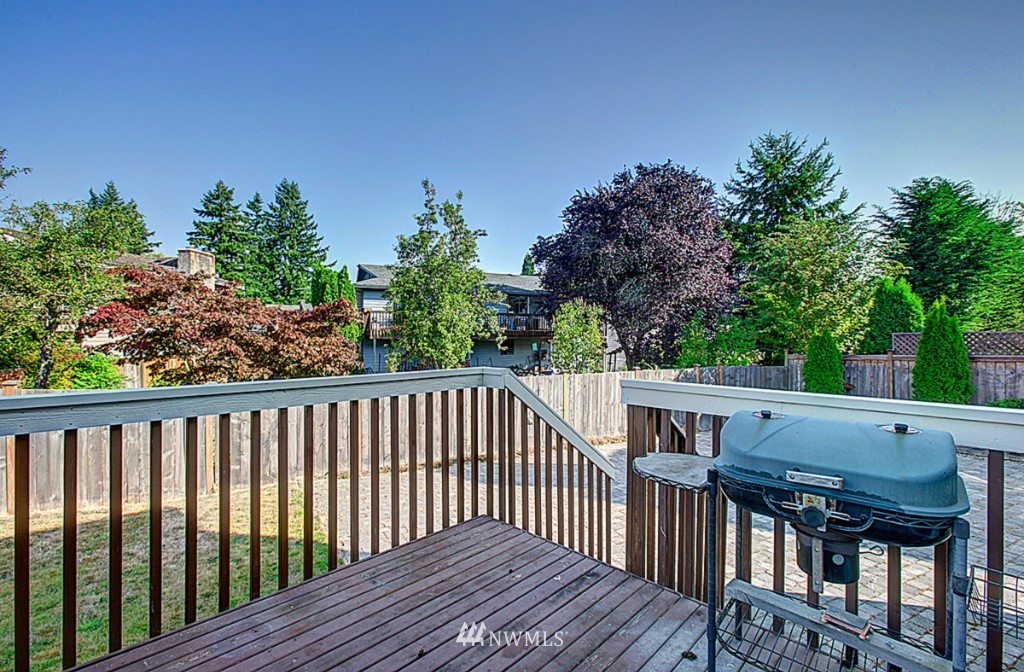 4312 Northeast 9th Place Renton, WA 98059 - Photo 15 of 15
