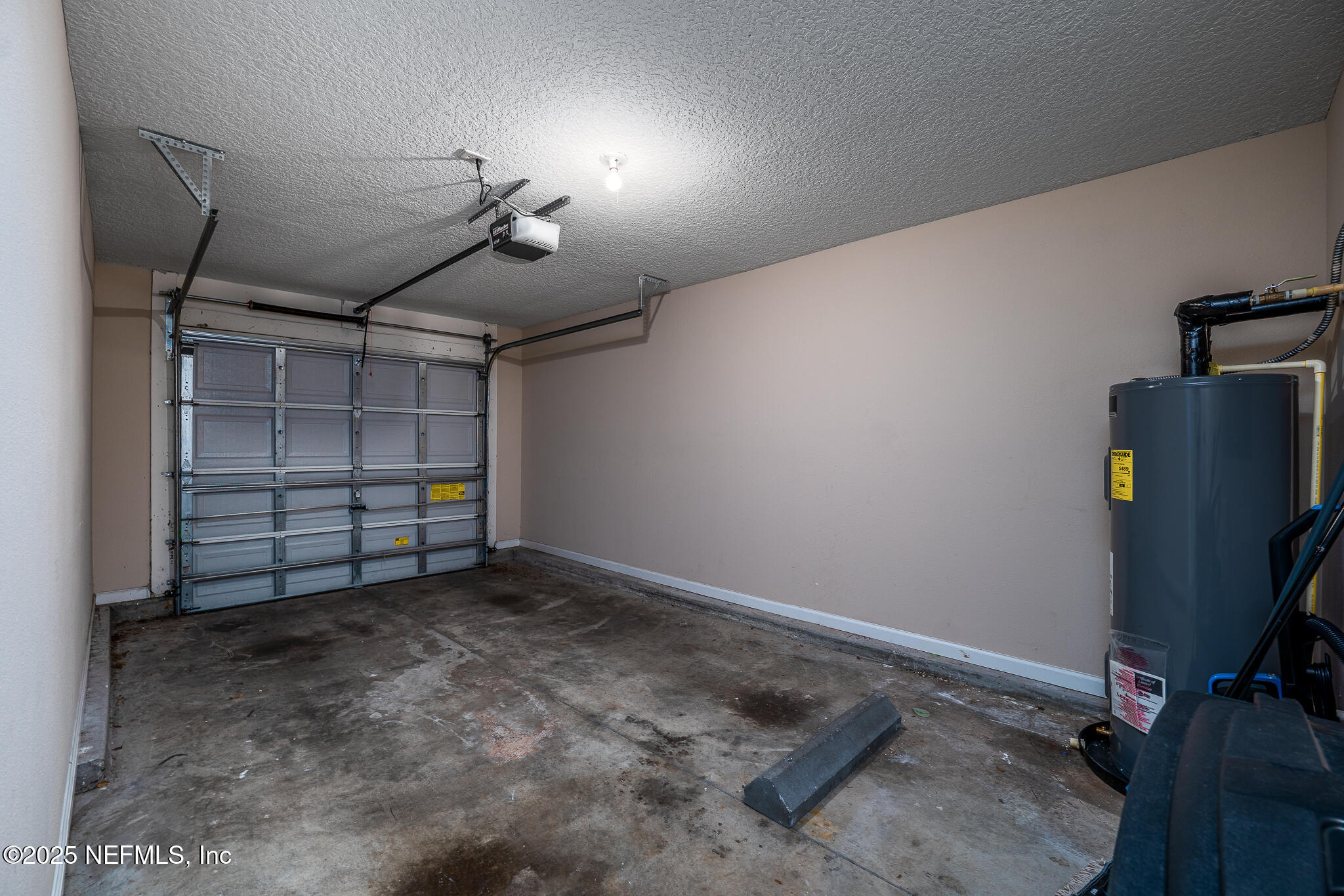 6700 Bowden Road, Unit 905 Jacksonville, FL 32216 - Photo 19 of 23 18 Garage