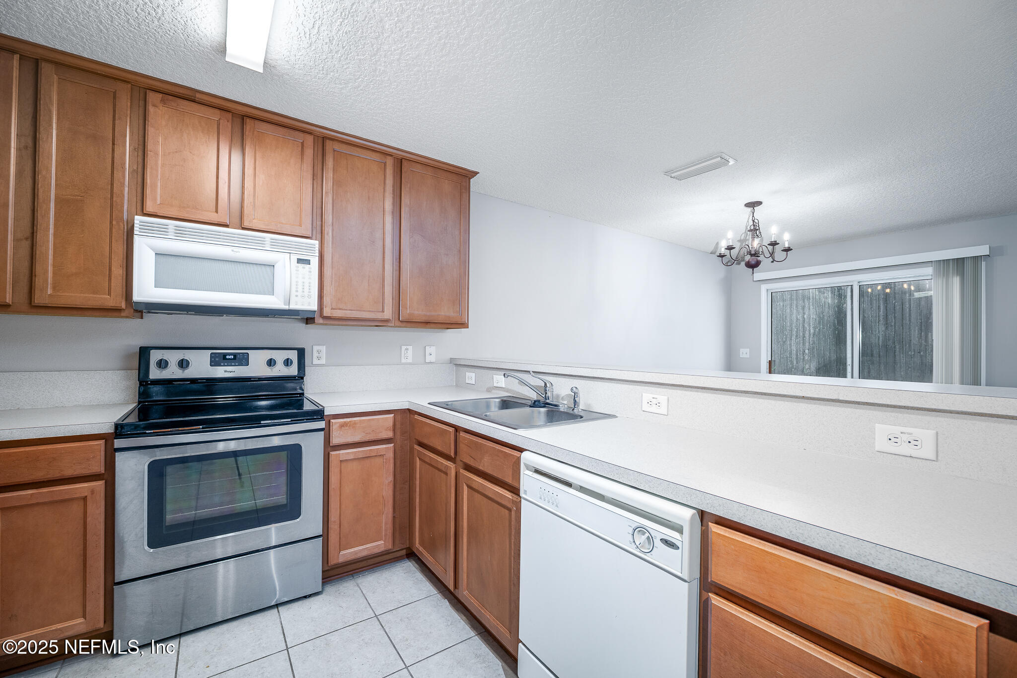 6700 Bowden Road, Unit 905 Jacksonville, FL 32216 - Photo 9 of 23 08 Kitchen