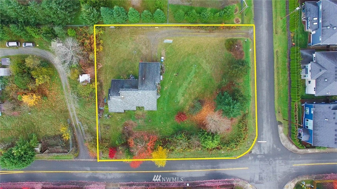 159 Yakima Avenue Southeast Renton, WA 98059 - Photo 7 of 19 an aerial view of a residential houses with yard