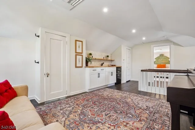 $1,269,000 | 346-348 Elmwood Avenue, Maplewood, NJ 07040