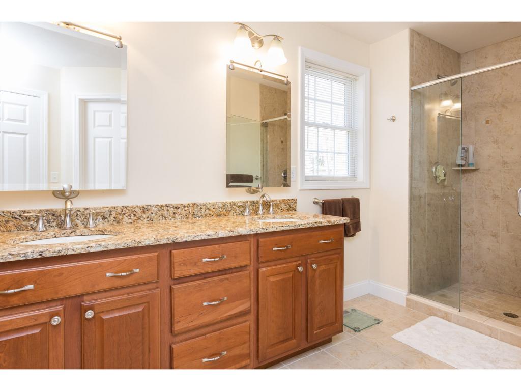 17 Williams Path Kingston, NH 03848 - Photo 19 of 32