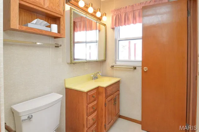 $199,000 | 702 West Washington Street, O'Fallon, IL 62269