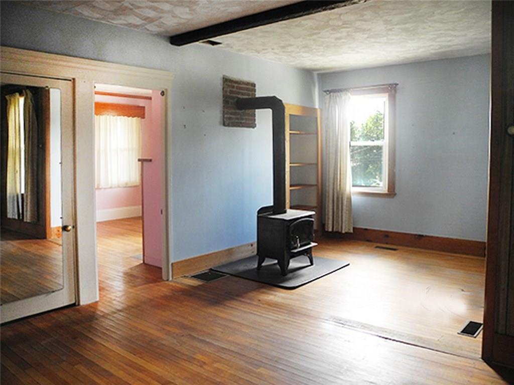11 Cobbossee Avenue Gardiner, ME 04345 - Photo 5 of 18 Dining room
