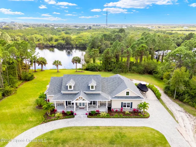 a view of a door and a outdoor space