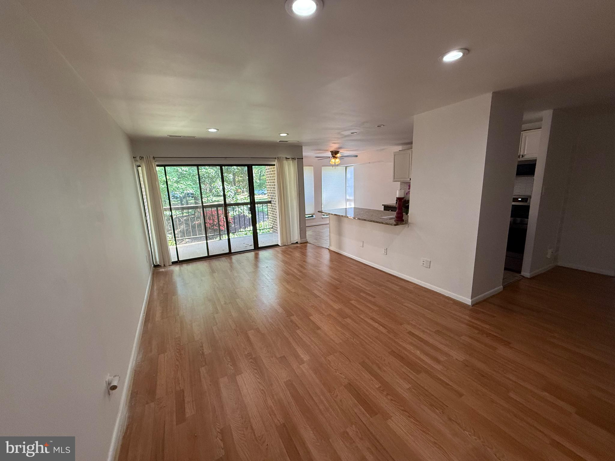 11212 Chestnut Grove Square, Unit 115 Reston, VA 20190 - Photo 10 of 25