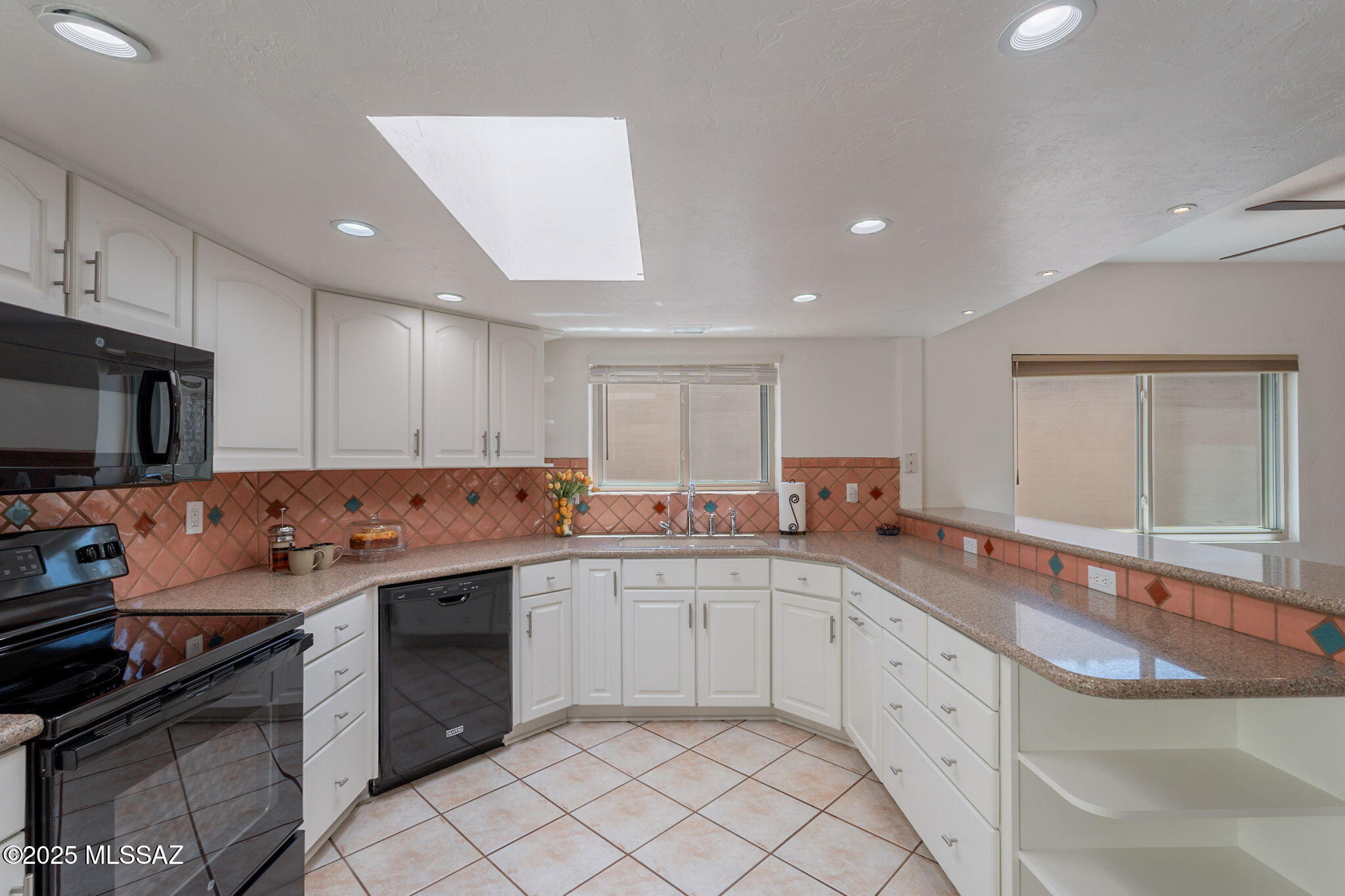8920 East Seneca Street Tucson, AZ 85715 - Photo 10 of 31