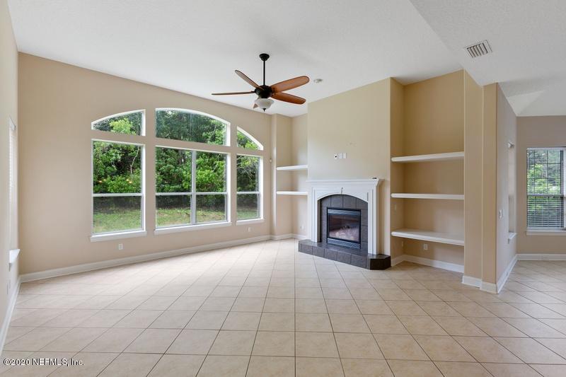 480 Sebastian Square St. Augustine, FL 32095 - Photo 13 of 46 FAMILY ROOM