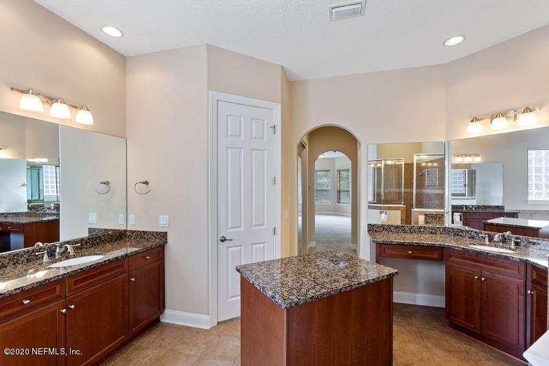 480 Sebastian Square St. Augustine, FL 32095 - Photo 16 of 46 MASTER BATHROOM