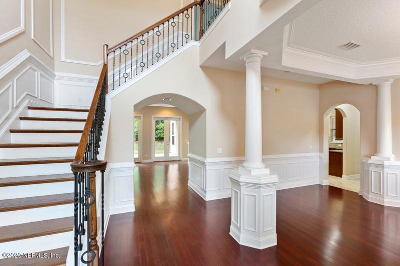 480 Sebastian Square St. Augustine, FL 32095 - Photo 7 of 46 FOYER