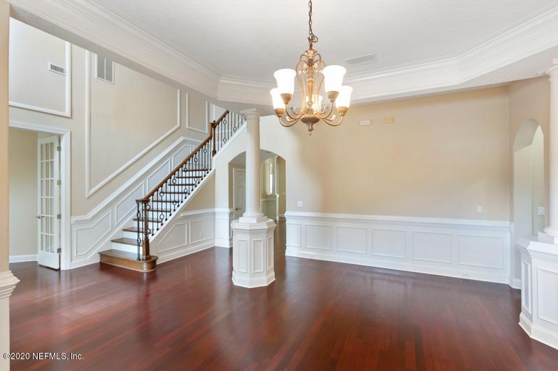 480 Sebastian Square St. Augustine, FL 32095 - Photo 9 of 46 DINING ROOM