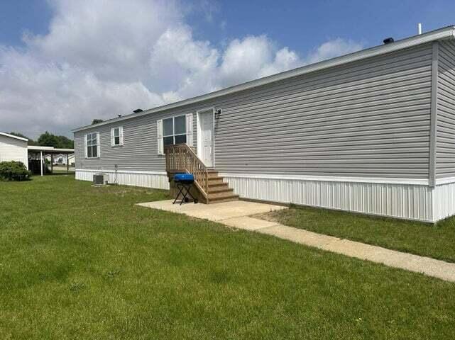 69205 Garver Road, Unit LOT 48 Edwardsburg, MI 49112 - Photo 10 of 12 20240521121617869830000000-o