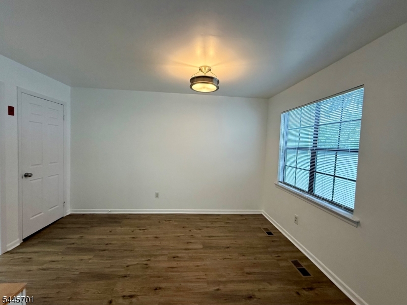 125 Riva Drive Hackettstown, NJ 07840 - Photo 5 of 26