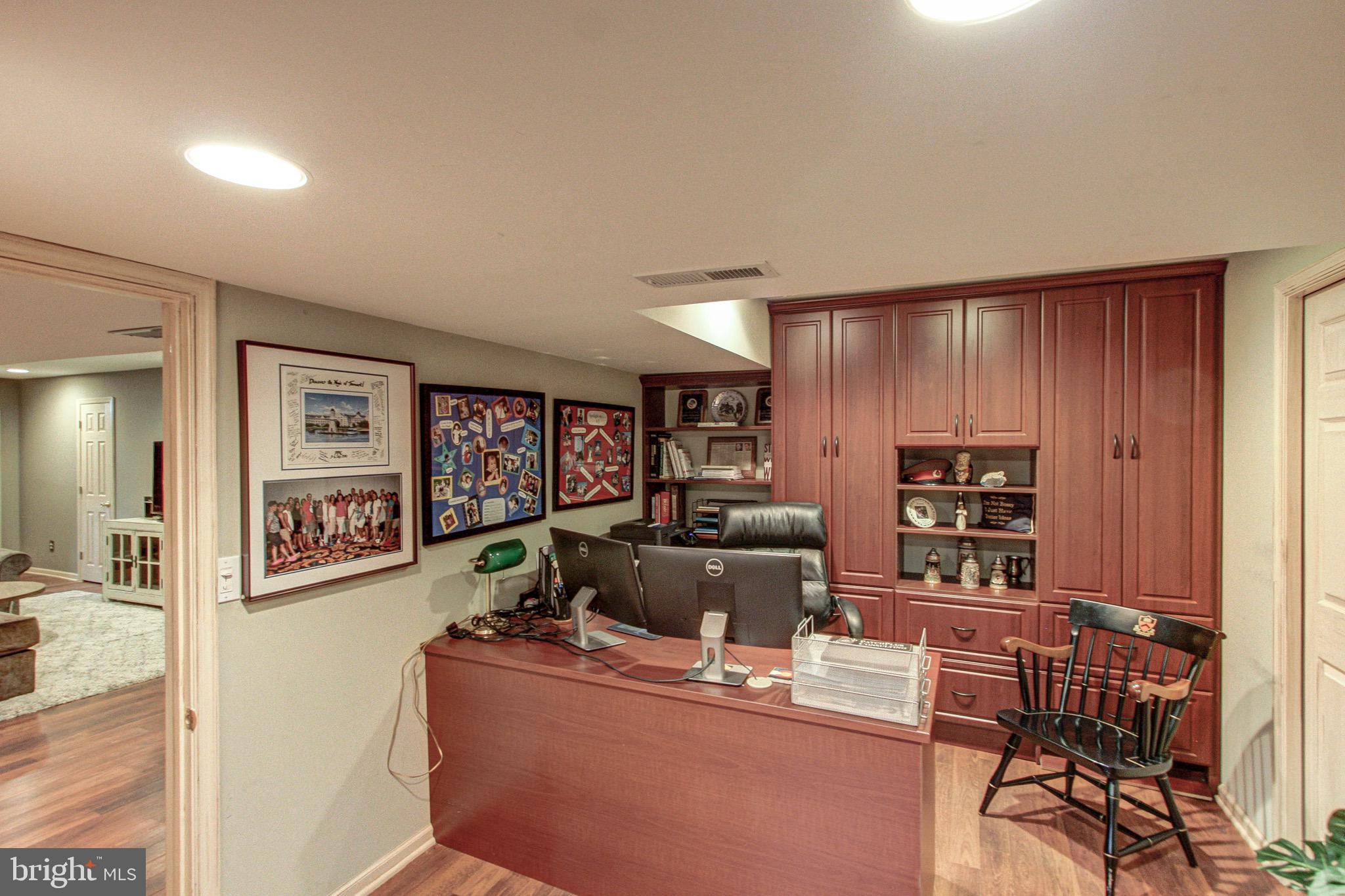 3 Raleigh Circle Medford, NJ 08055 - Photo 36 of 41 Lots of office space